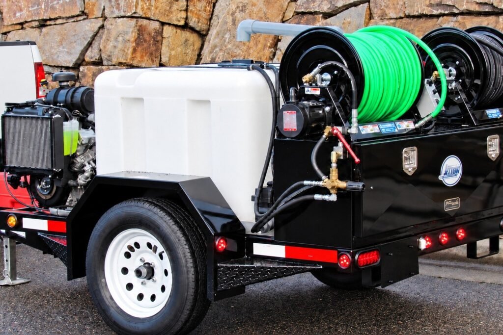 NJHMS hydro jetter trailer with water tank and hose reels
